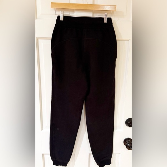 Lululemon Scuba High-Rise Jogger 2 Fleece 28" - Picture 8 of 11